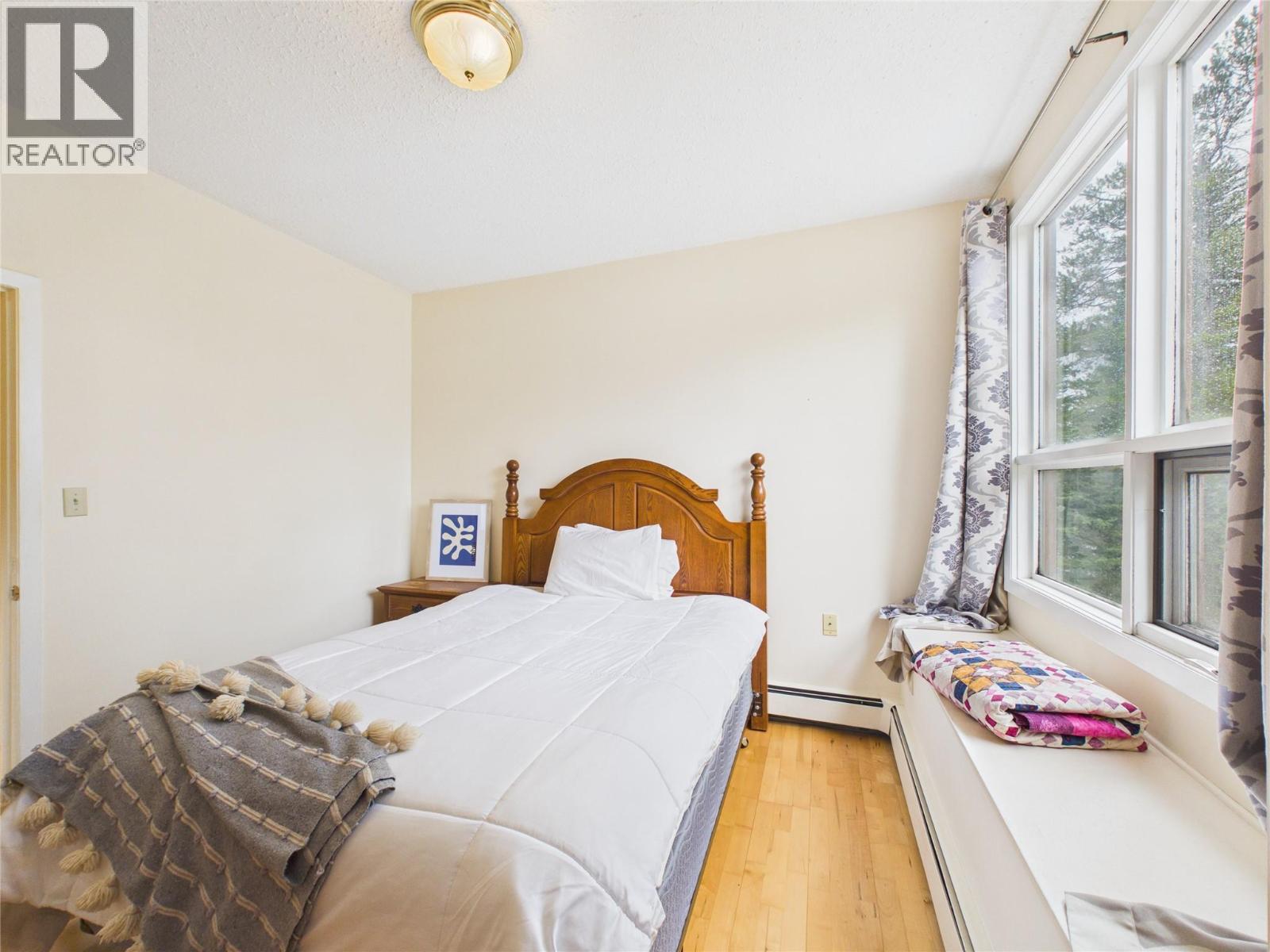 18 Park Avenue, Fernie, British Columbia  V0B 1M3 - Photo 33 - 10381281