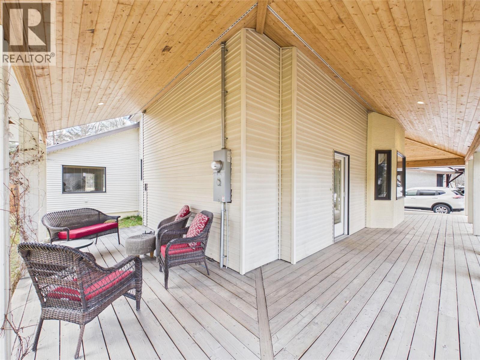 18 Park Avenue, Fernie, British Columbia  V0B 1M3 - Photo 47 - 10381281