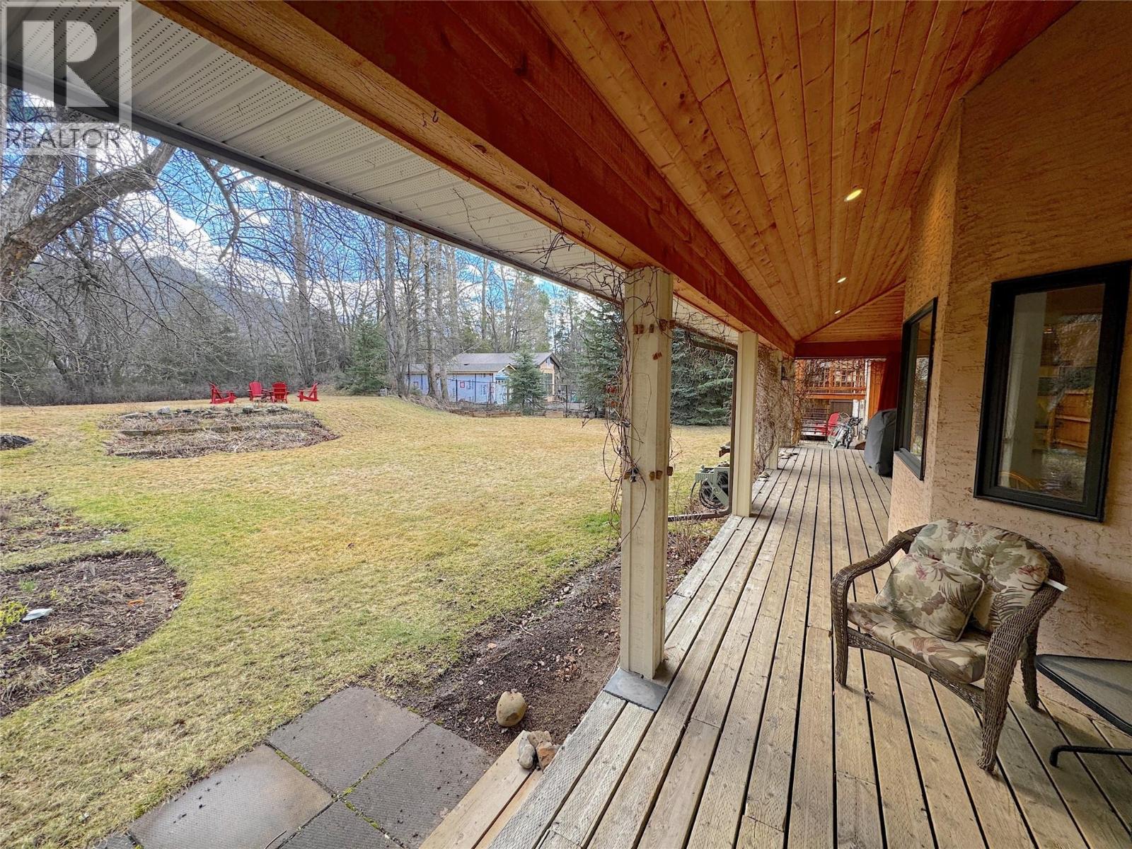 18 Park Avenue, Fernie, British Columbia  V0B 1M3 - Photo 54 - 10381281