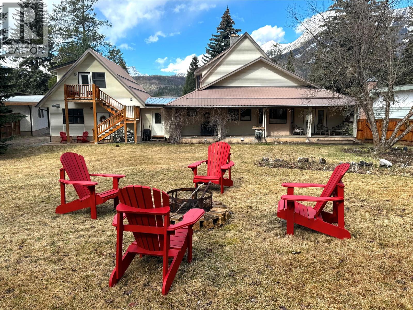 18 Park Avenue, Fernie, British Columbia  V0B 1M3 - Photo 61 - 10381281