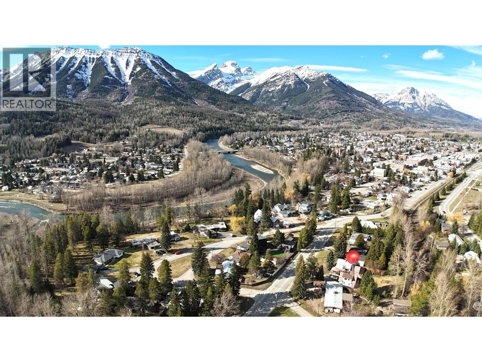 18 Park Avenue, Fernie, British Columbia  V0B 1M3 - Photo 63 - 10381281