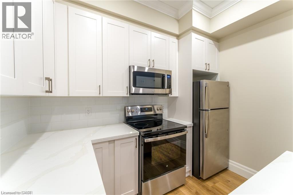 100 Charlton Avenue W Unit# 204, Hamilton, Ontario  L8P 2C3 - Photo 2 - 40820593