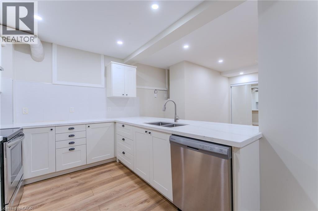 100 CHARLTON Avenue W Unit# LL03, Hamilton, Ontario