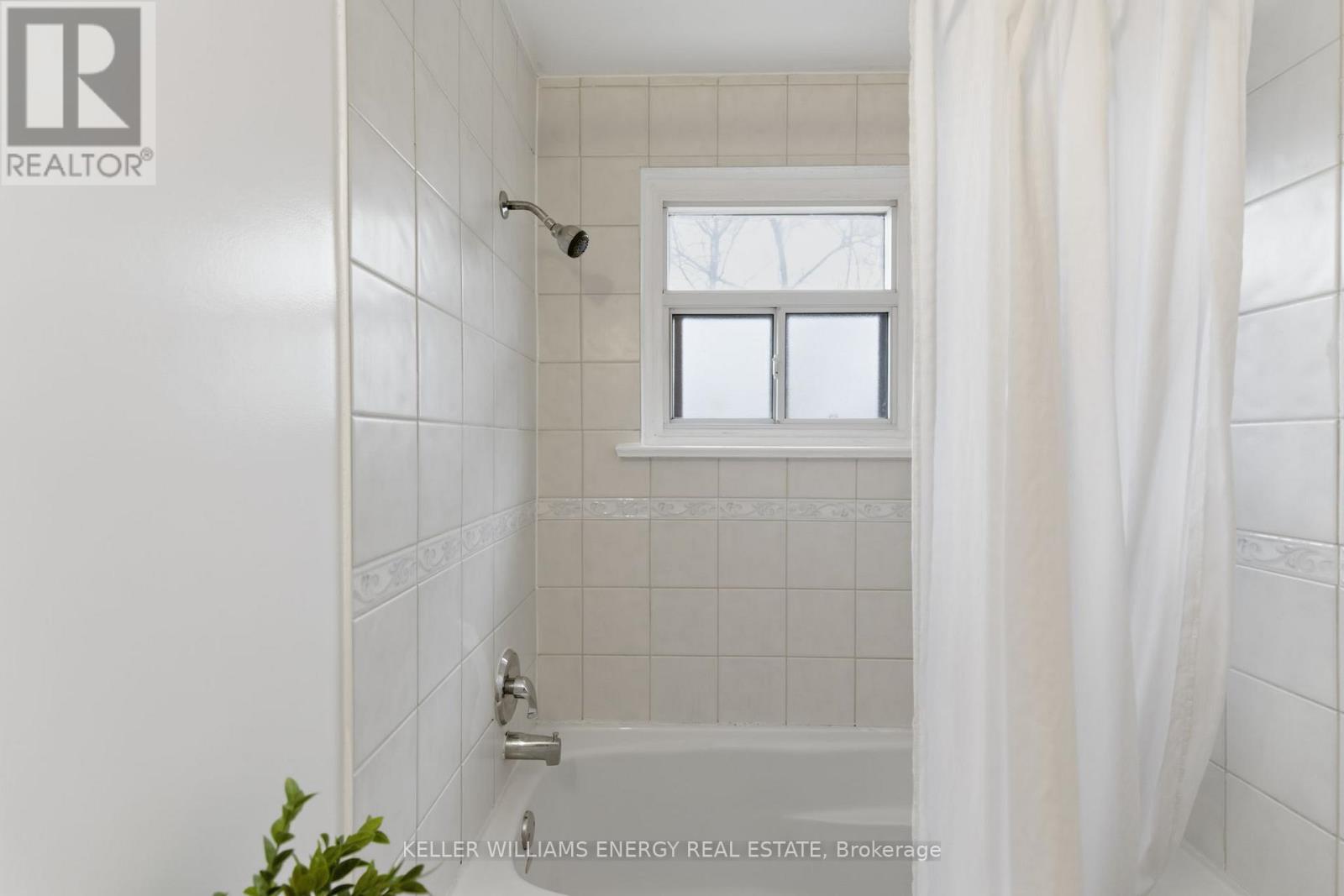 20 Ravenview Drive, Toronto, Ontario  M1E 3M1 - Photo 24 - E12996162