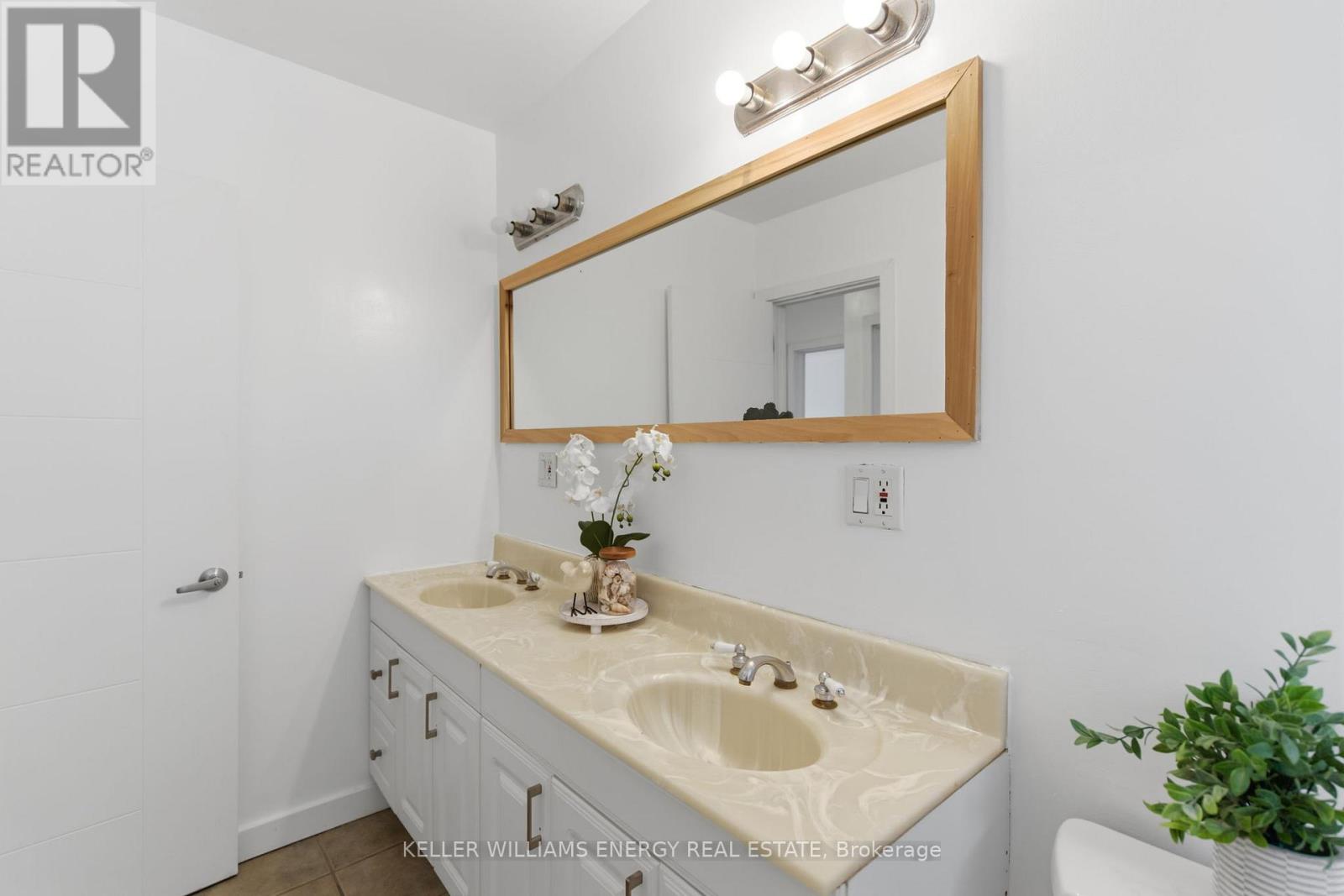 20 Ravenview Drive, Toronto, Ontario  M1E 3M1 - Photo 25 - E12996162