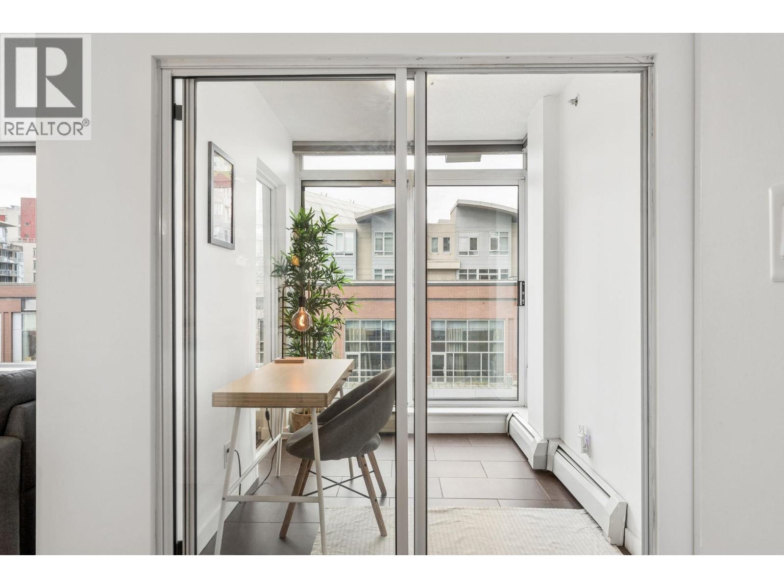 612 618 Abbott Street, Vancouver, British Columbia  V6B 0B9 - Photo 20 - R3107163