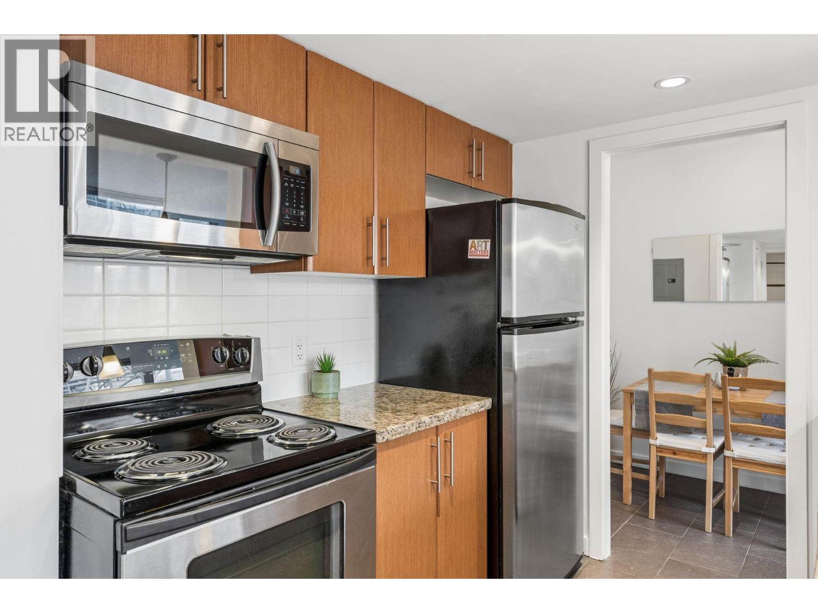 612 618 Abbott Street, Vancouver, British Columbia  V6B 0B9 - Photo 6 - R3107163