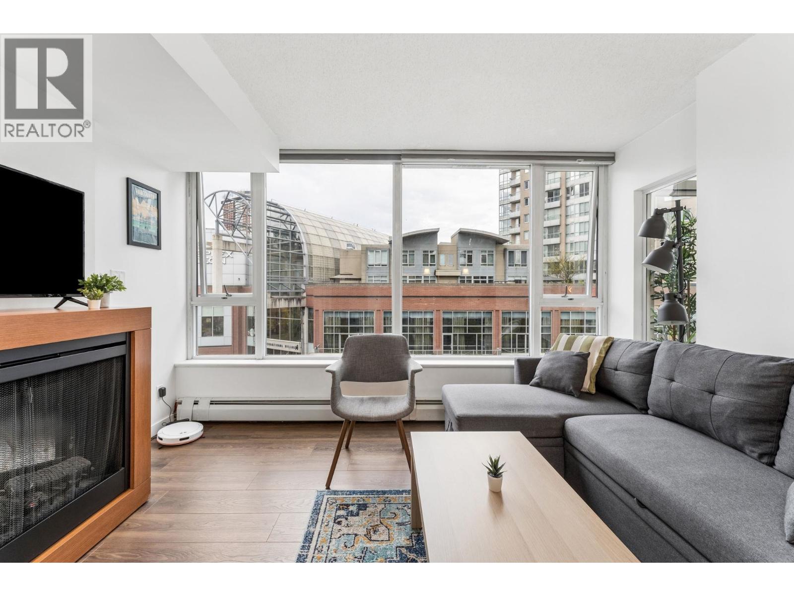 612 618 Abbott Street, Vancouver, British Columbia  V6B 0B9 - Photo 11 - R3107163