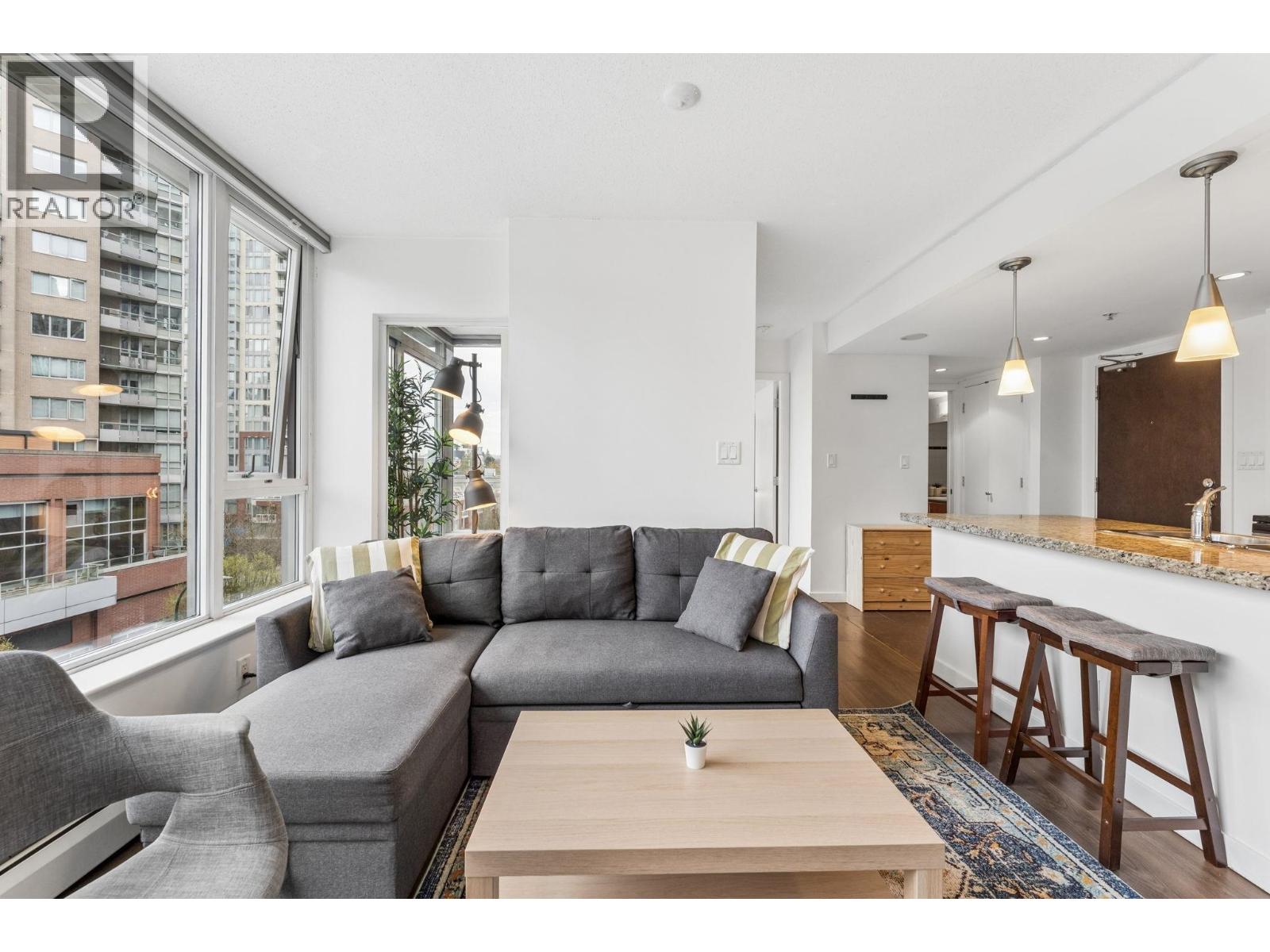 612 618 Abbott Street, Vancouver, British Columbia  V6B 0B9 - Photo 15 - R3107163