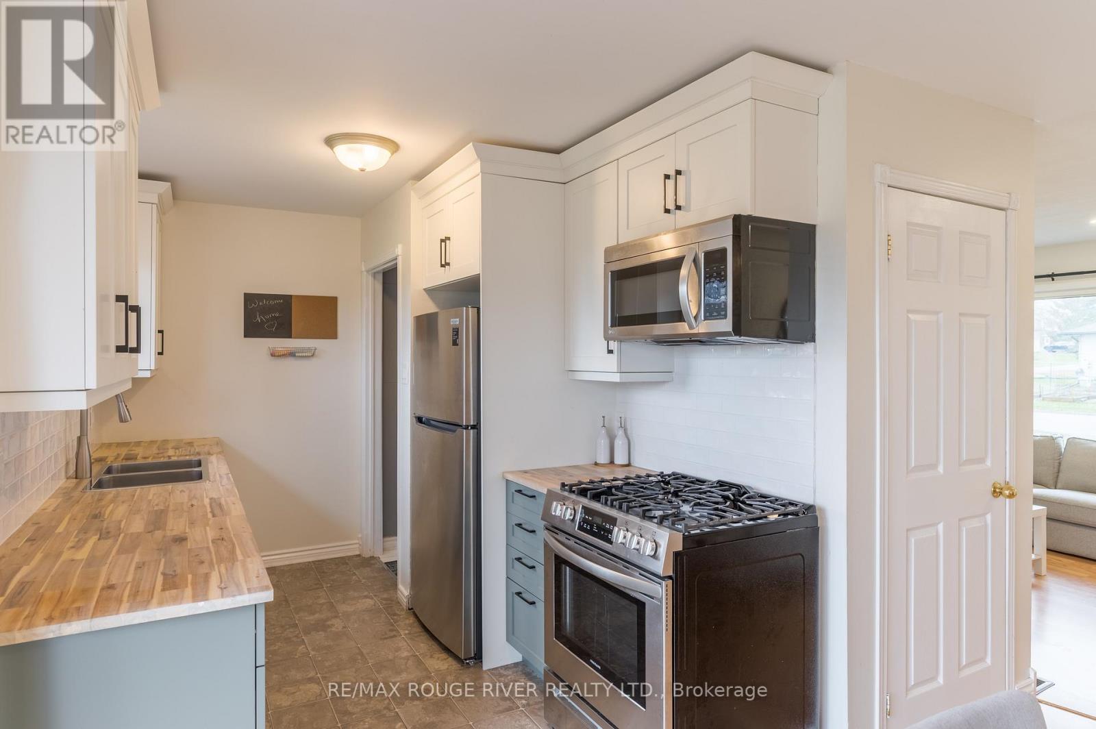 39 Bay St Street W, Trent Hills, Ontario  K0L 1Y0 - Photo 12 - X12996142