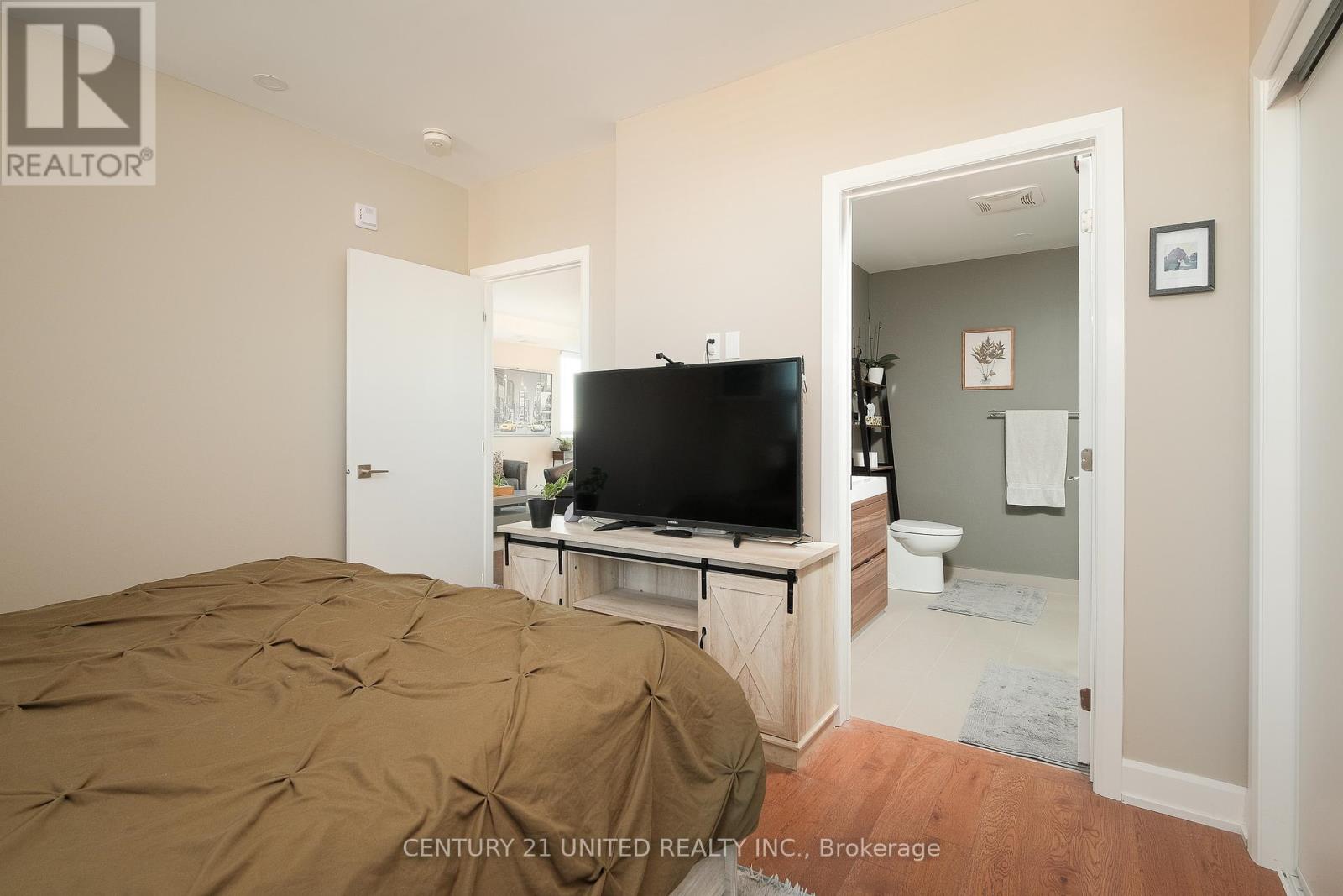 610 - 195 Hunter Street E, Peterborough, Ontario K9H 0K6 - Photo 19 - X12996282