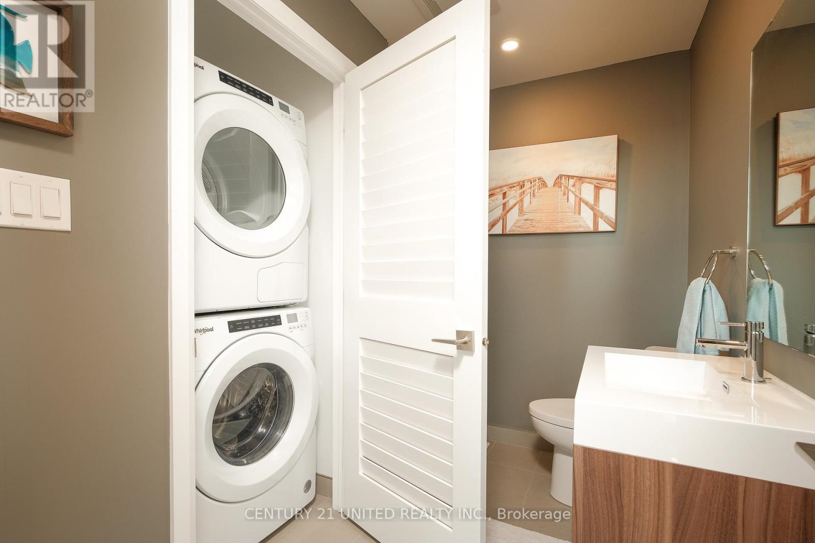 610 - 195 Hunter Street E, Peterborough, Ontario K9H 0K6 - Photo 9 - X12996282