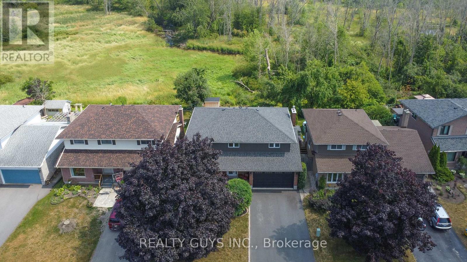 2515 Farmcrest Avenue, Peterborough, Ontario  K9L 1R8 - Photo 2 - X12996306