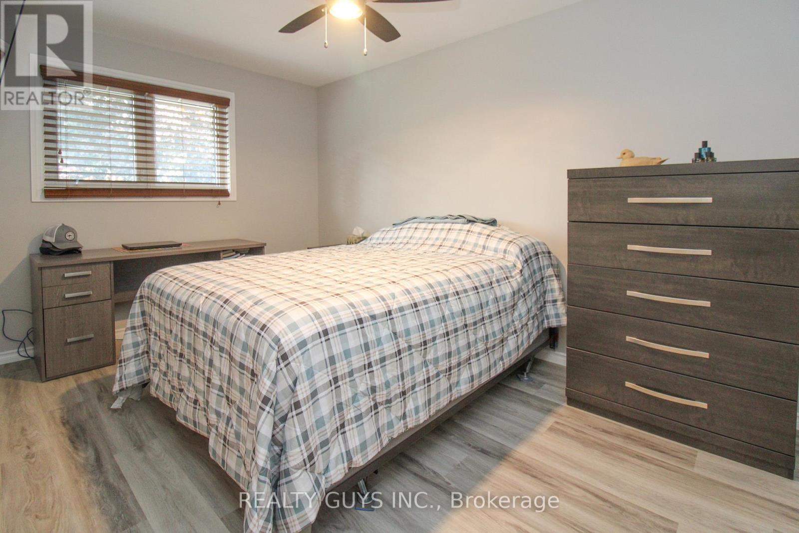 2515 Farmcrest Avenue, Peterborough, Ontario  K9L 1R8 - Photo 41 - X12996306