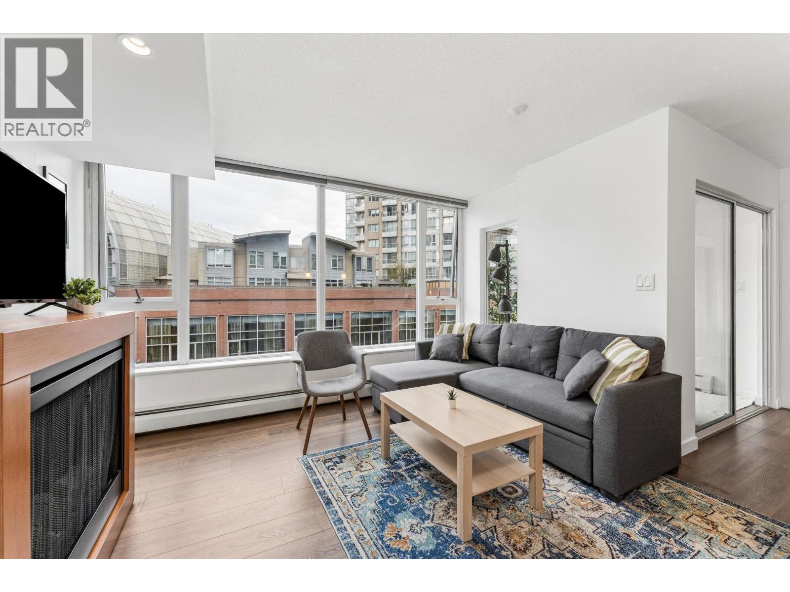 612 618 Abbott Street, Vancouver, British Columbia  V6B 0B9 - Photo 10 - R3107163