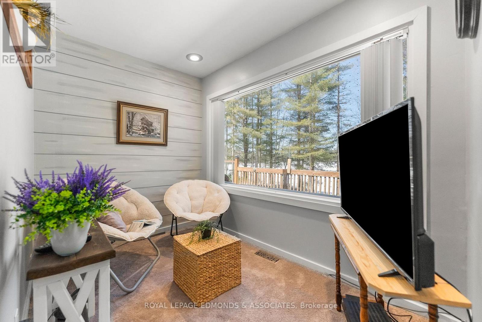 768 Airport Road, Petawawa, Ontario K8A 6W7 - Photo 18 - X12973286