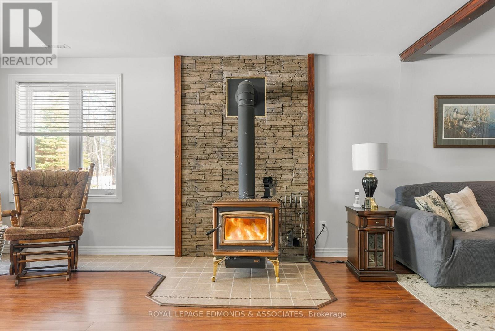 768 Airport Road, Petawawa, Ontario K8A 6W7 - Photo 24 - X12973286