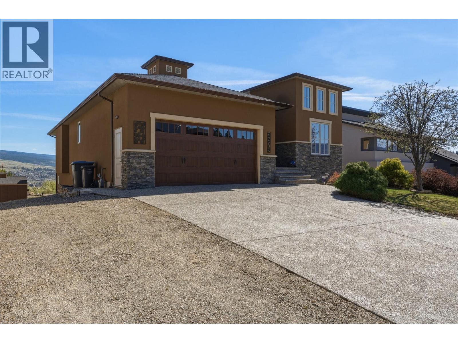 2579 Sylvia Road, Lake Country, British Columbia  V4V 2R8 - Photo 2 - 10382617