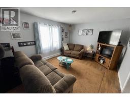 44 Adams Avenue
