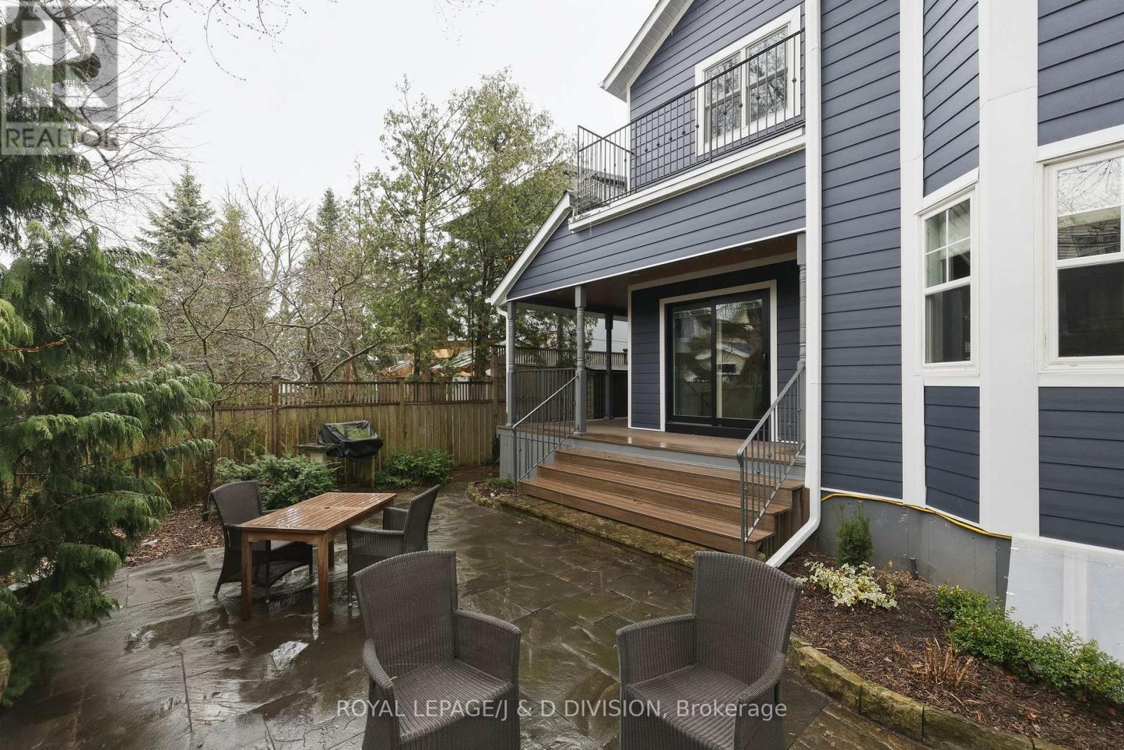 85 Wheeler Avenue, Toronto, Ontario  M4L 3V3 - Photo 39 - E12995890