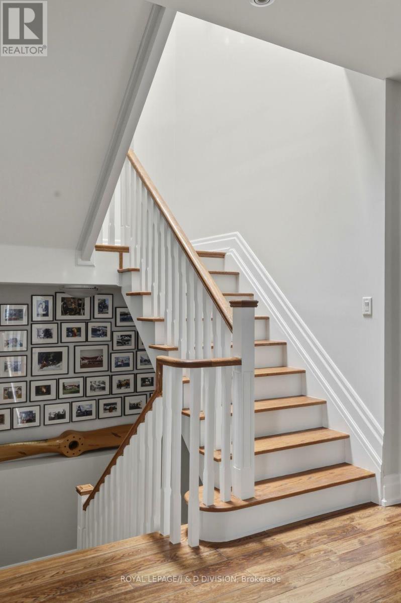 85 Wheeler Avenue, Toronto, Ontario  M4L 3V3 - Photo 28 - E12995890