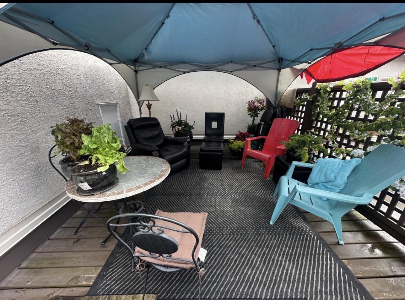 308 7151 121 Street, Surrey, British Columbia V3W 0E7 - Photo 2 - R3111103