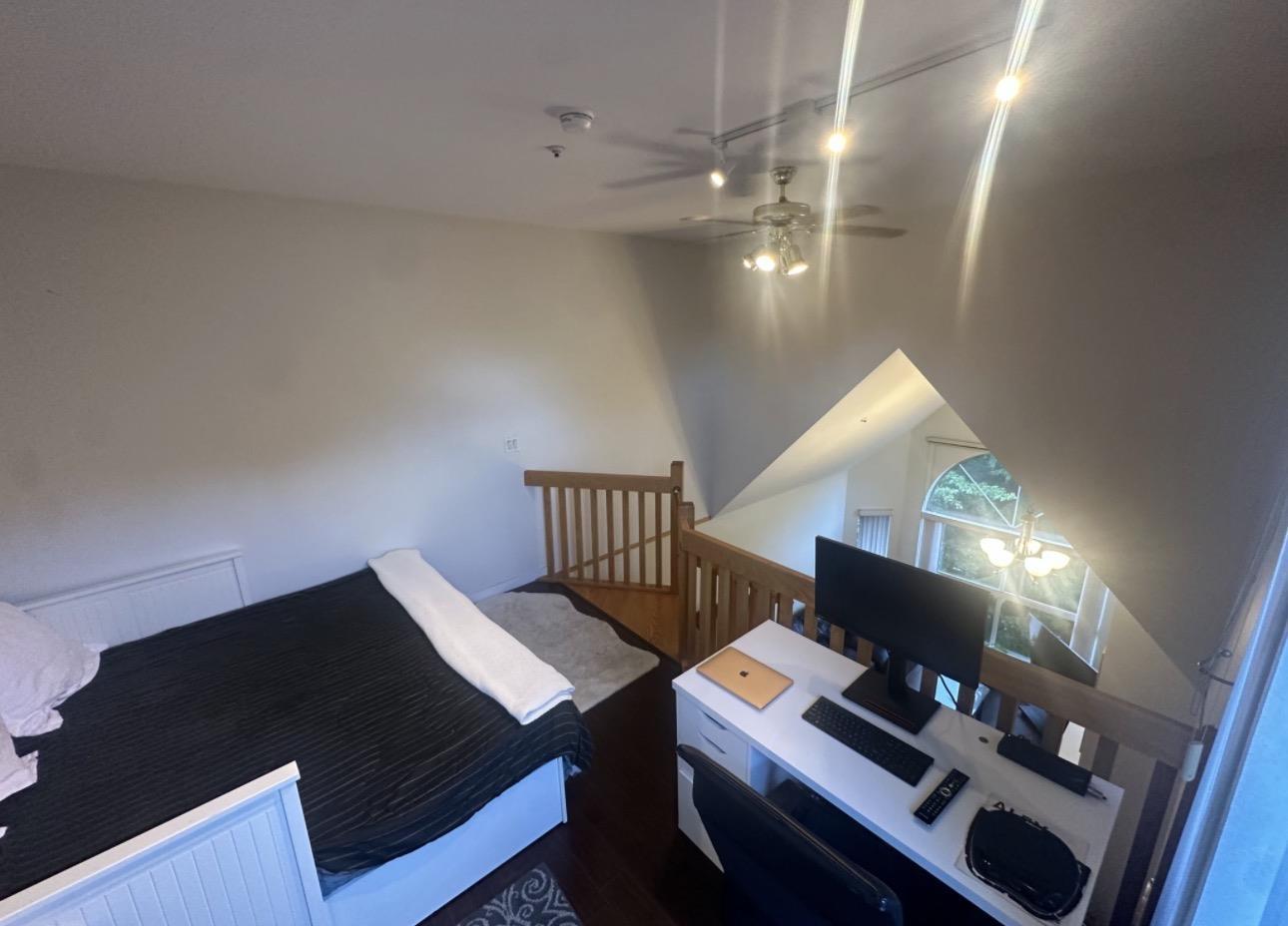 308 7151 121 Street, Surrey, British Columbia V3W 0E7 - Photo 3 - R3111103