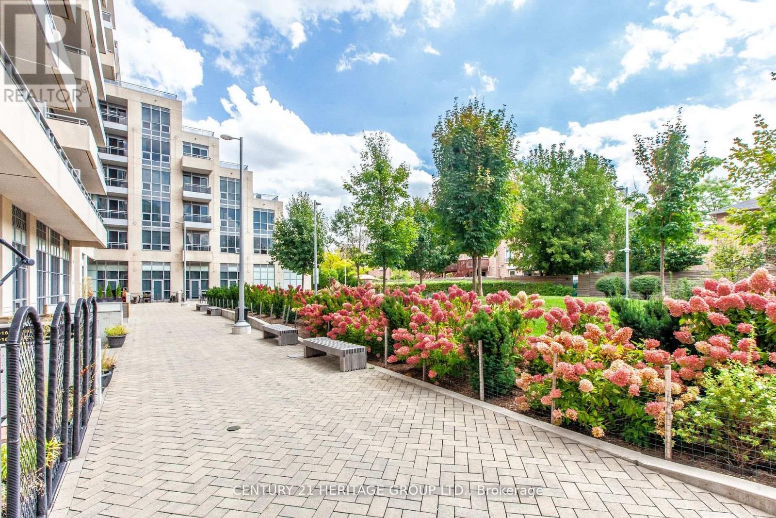 709 - 9199 Yonge Street, Richmond Hill, Ontario  L4C 1H7 - Photo 14 - N12939234