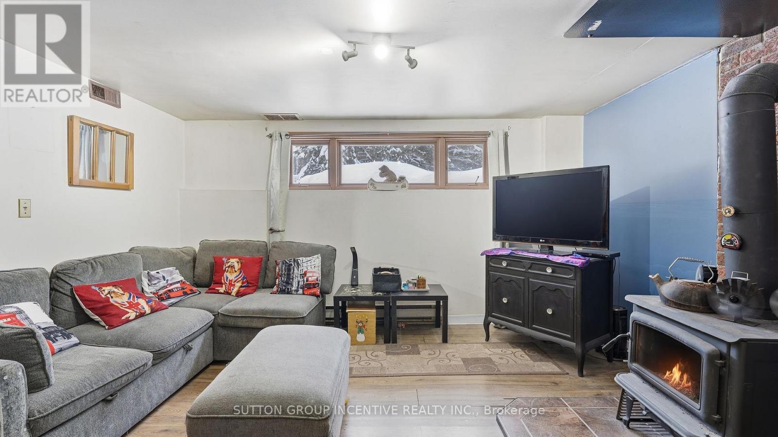 1204 Bacon Road, Minden Hills, Ontario  K0M 2A1 - Photo 26 - X12760580