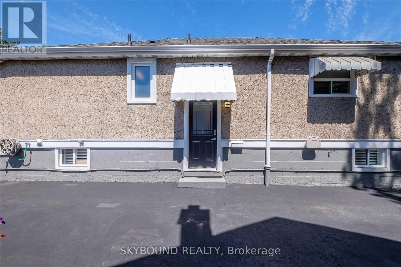 28 East 39th Street, Hamilton, Ontario  L8V 4H1 - Photo 26 - X12995182