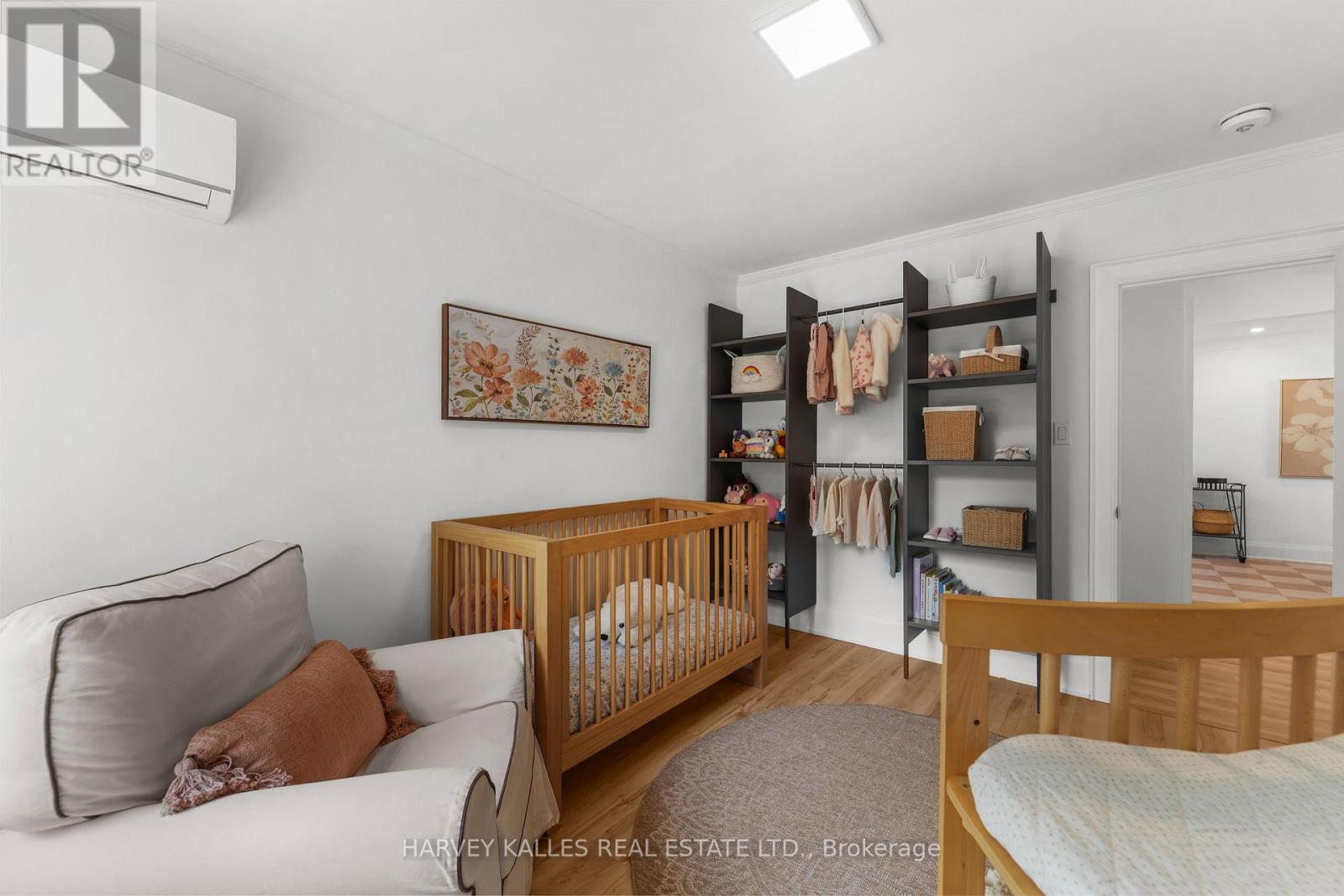 243 Northcliffe Boulevard, Toronto, Ontario  M6E 3K8 - Photo 15 - C12995810