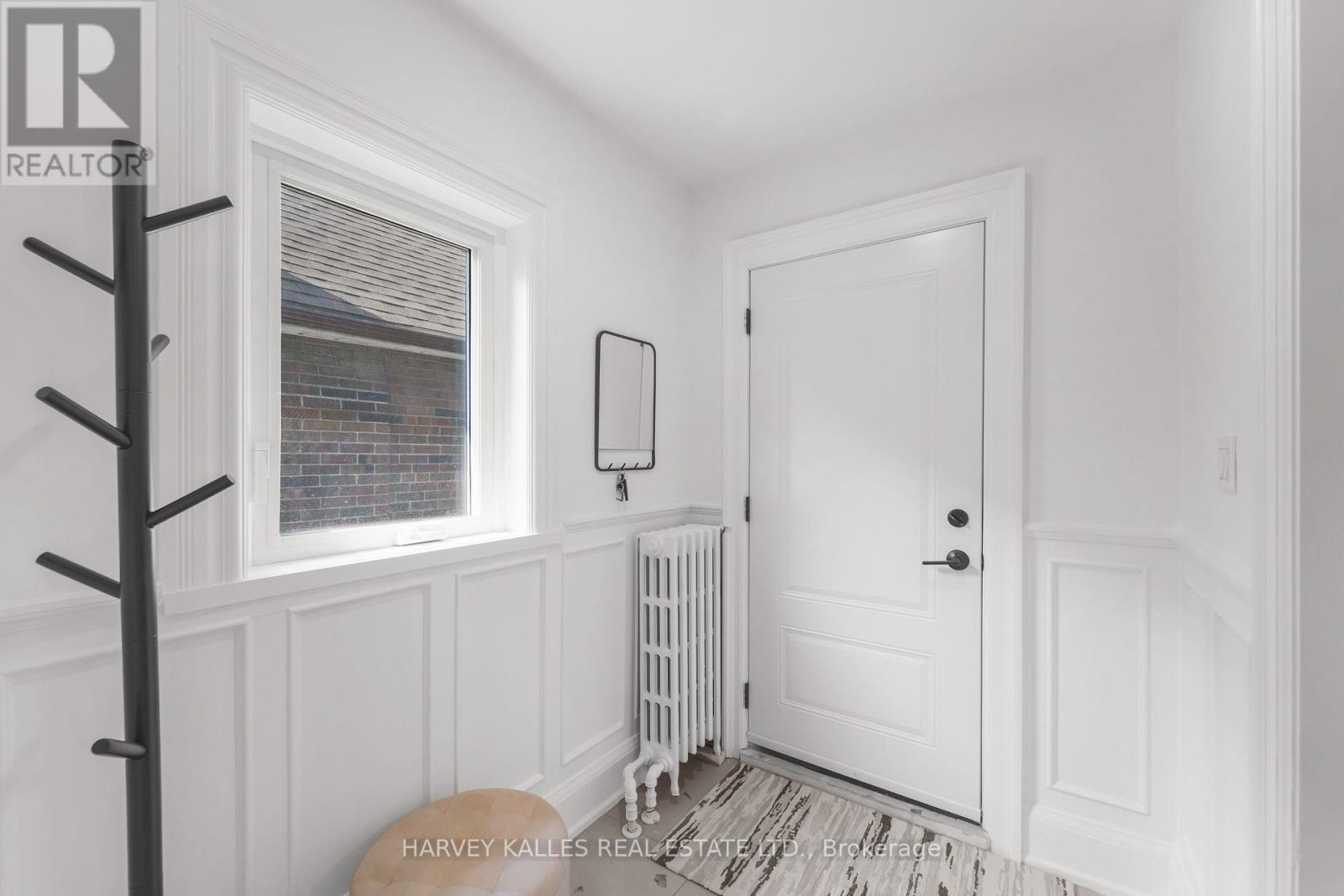 243 Northcliffe Boulevard, Toronto, Ontario  M6E 3K8 - Photo 3 - C12995810