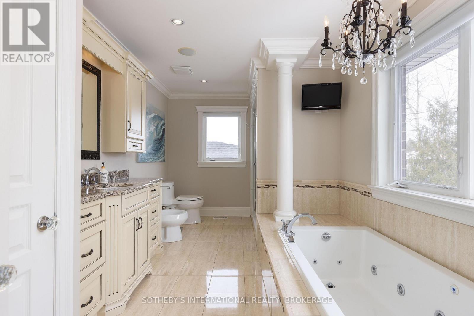 17 Rhodes Court, Pelham, Ontario  L0S 1E4 - Photo 24 - X12826476