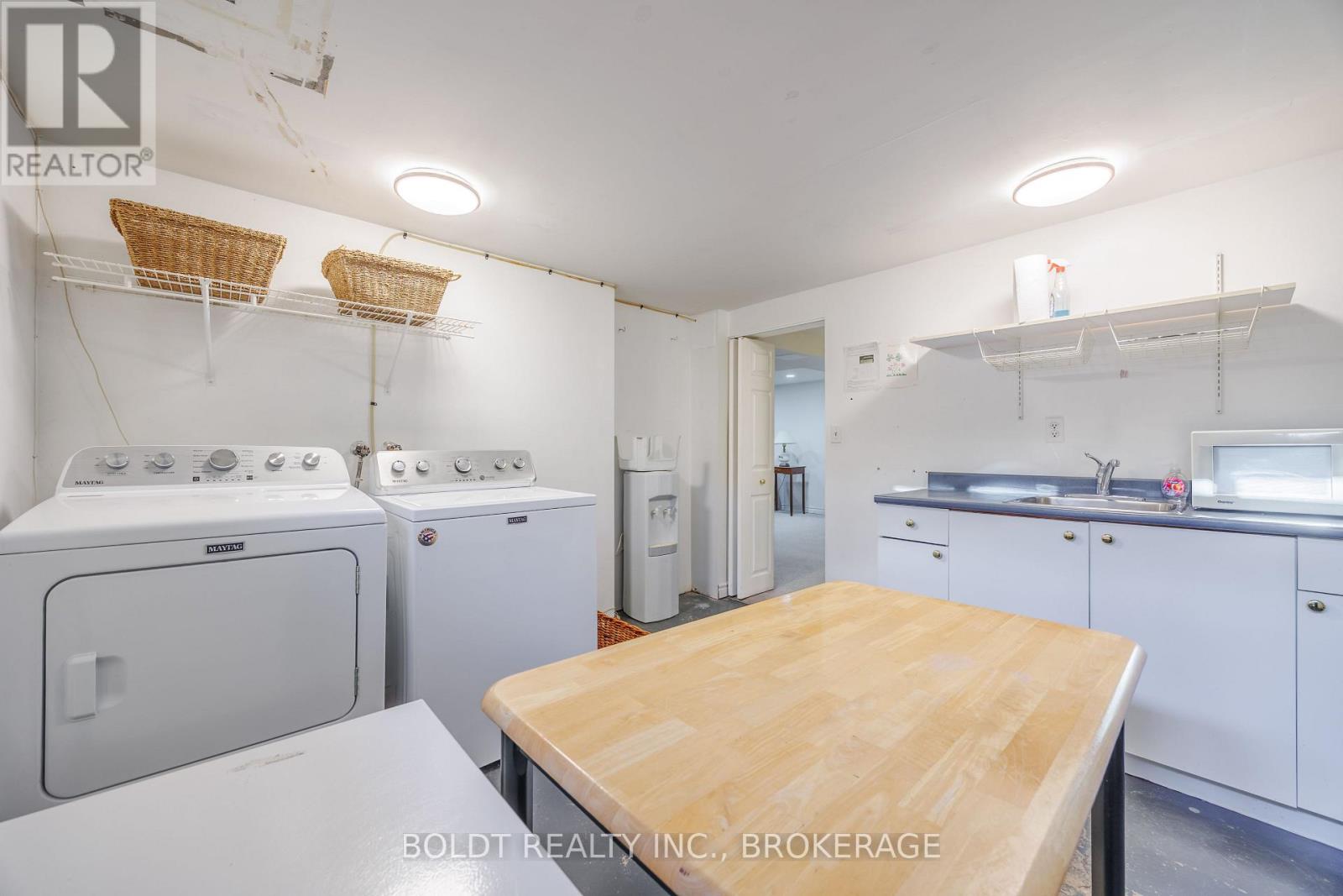 6 Mountainview Drive, St. Catharines (Glendale/glenridge), Ontario  L2T 3H4 - Photo 30 - X12980394