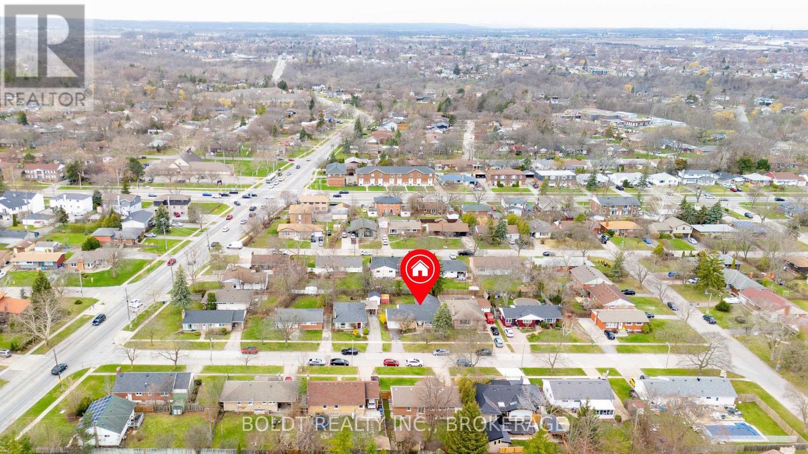 6 Mountainview Drive, St. Catharines (Glendale/glenridge), Ontario  L2T 3H4 - Photo 36 - X12980394