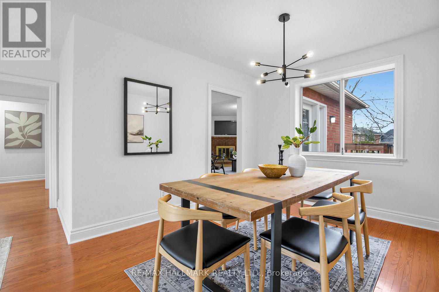 144 Waterloo Avenue, Toronto, Ontario  M3H 3Y8 - Photo 10 - C12996004