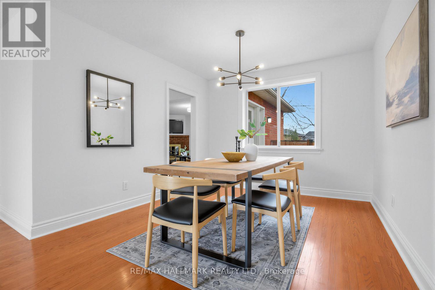 144 Waterloo Avenue, Toronto, Ontario  M3H 3Y8 - Photo 7 - C12996004