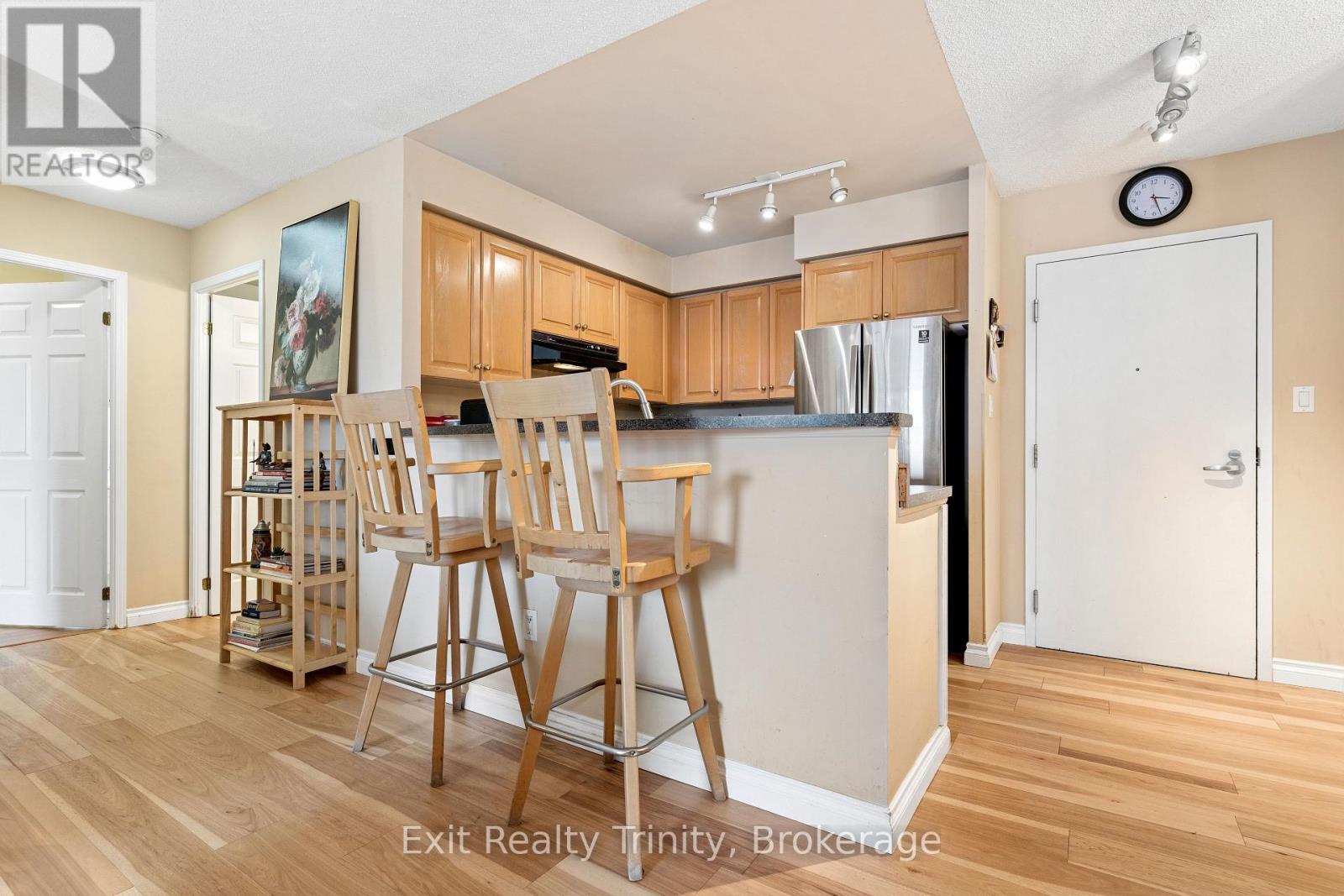 318 - 23 Lorraine Drive E, Toronto, Ontario  M2N 6Z6 - Photo 12 - C12996036