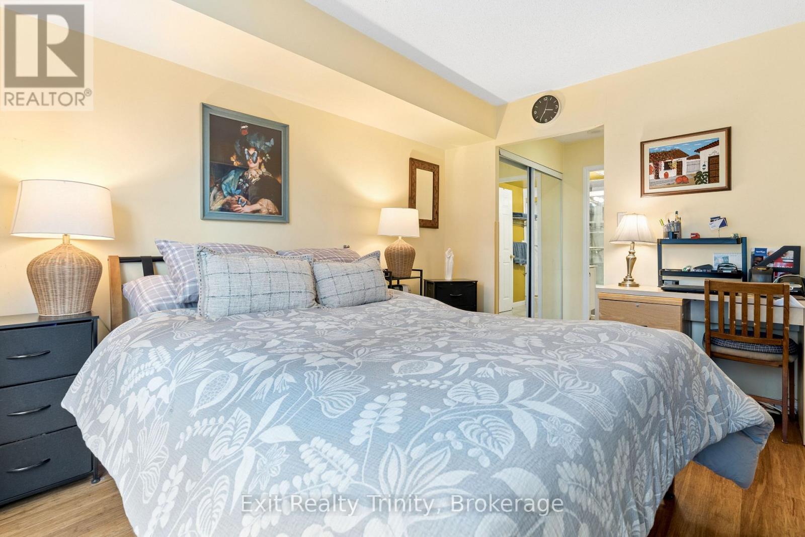 318 - 23 Lorraine Drive E, Toronto, Ontario  M2N 6Z6 - Photo 29 - C12996036