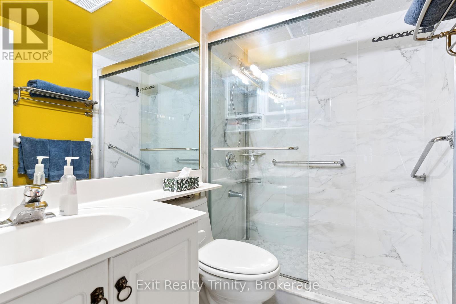 318 - 23 Lorraine Drive E, Toronto, Ontario  M2N 6Z6 - Photo 30 - C12996036