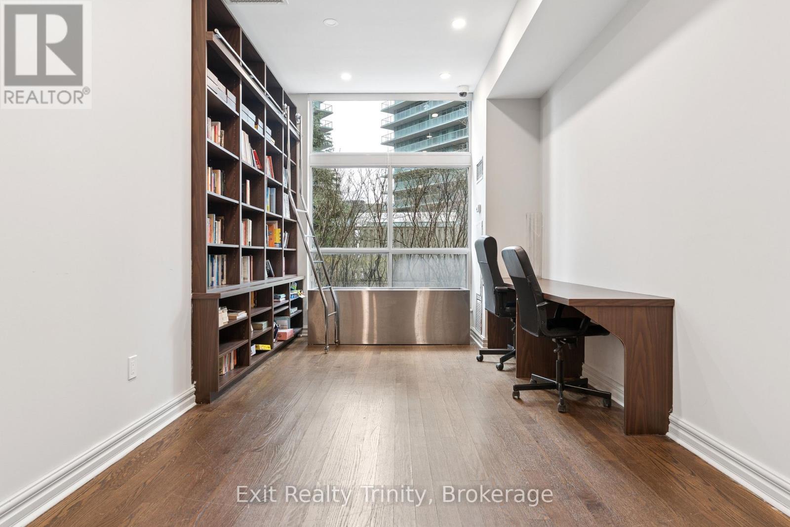 318 - 23 Lorraine Drive E, Toronto, Ontario  M2N 6Z6 - Photo 37 - C12996036