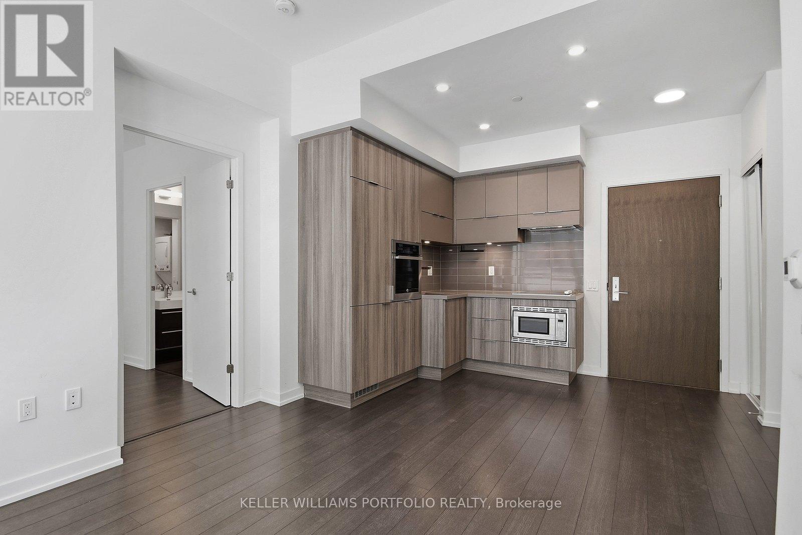 506 - 39 Roehampton Avenue, Toronto, Ontario  M4P 0G1 - Photo 10 - C12996078