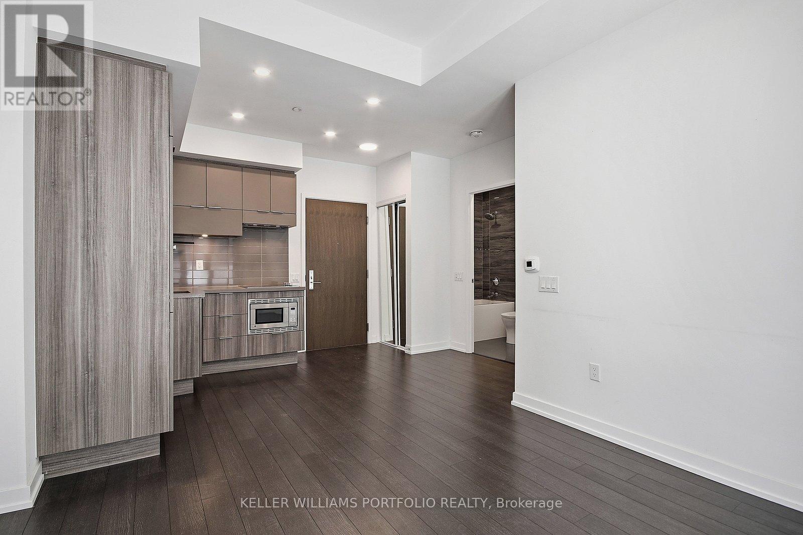 506 - 39 Roehampton Avenue, Toronto, Ontario  M4P 0G1 - Photo 11 - C12996078