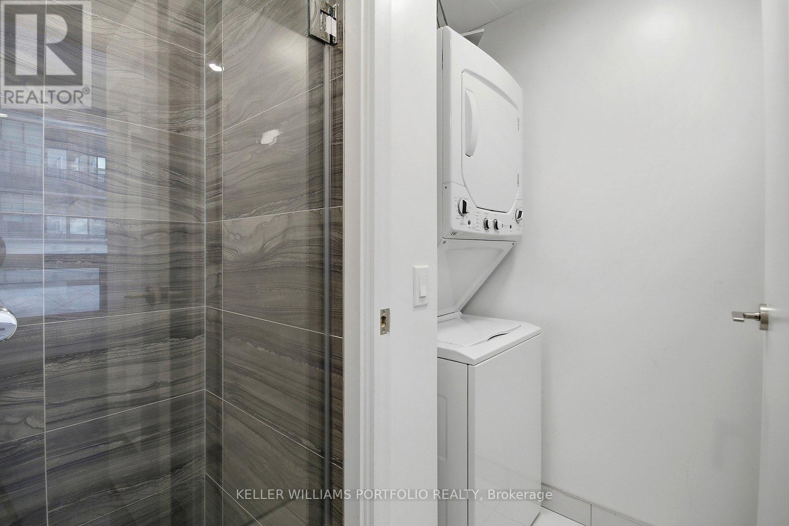 506 - 39 Roehampton Avenue, Toronto, Ontario  M4P 0G1 - Photo 18 - C12996078