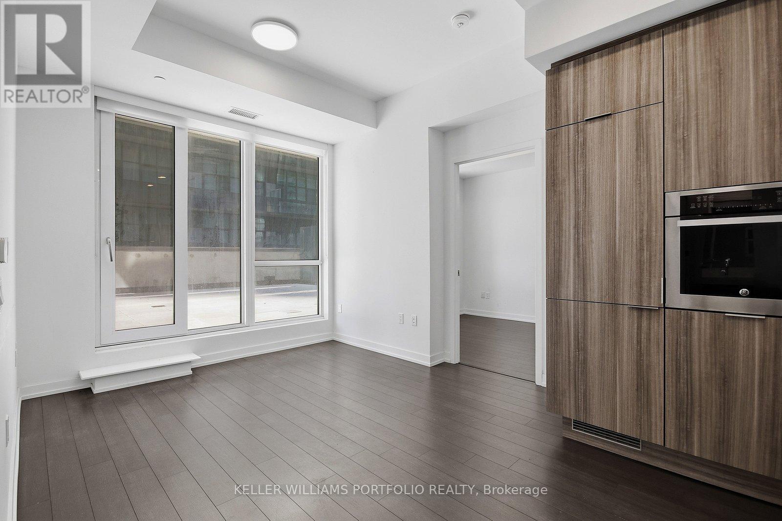 506 - 39 Roehampton Avenue, Toronto, Ontario  M4P 0G1 - Photo 9 - C12996078