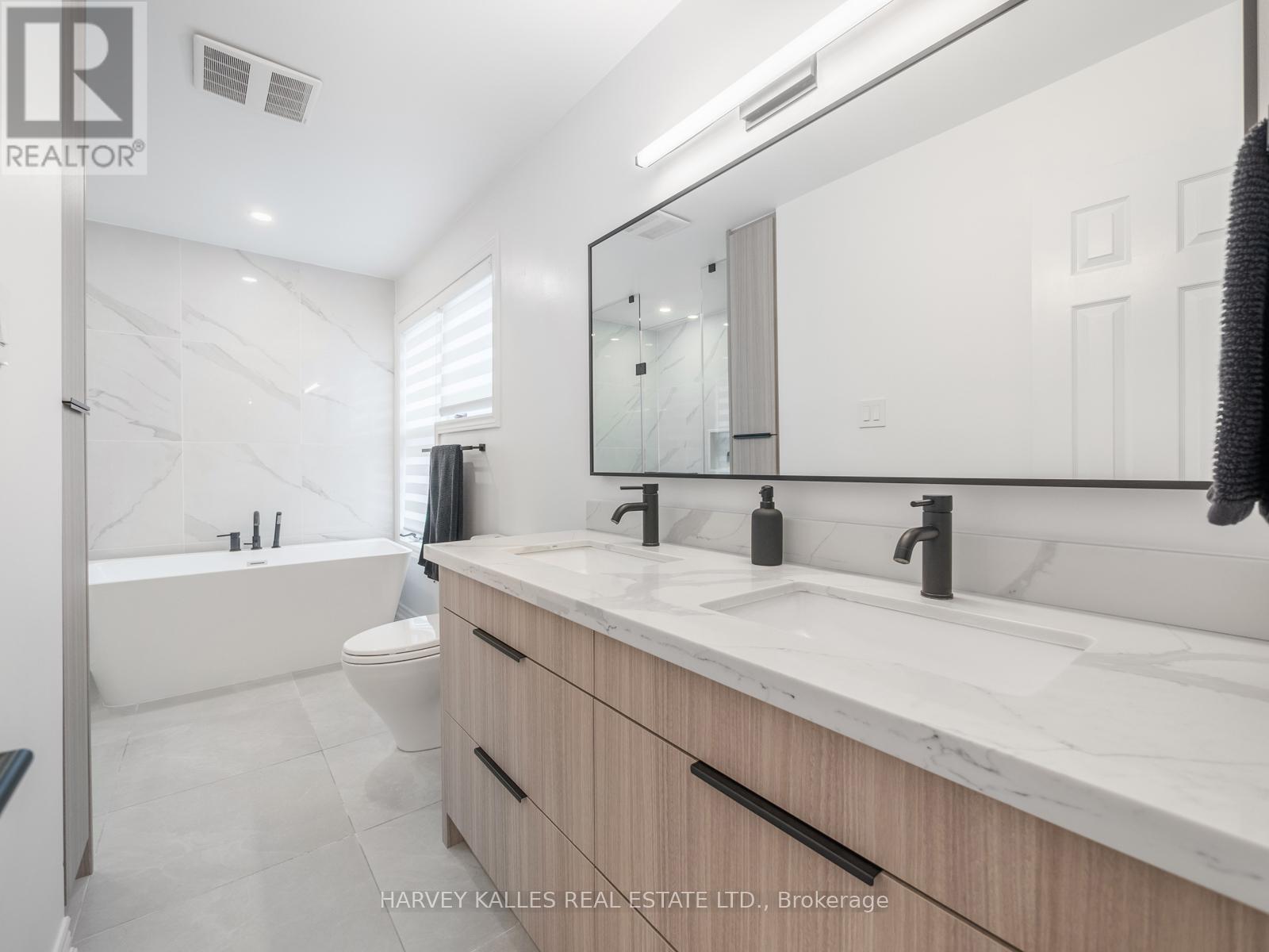 431 Douglas Avenue, Toronto, Ontario  M5M 1H3 - Photo 20 - C12996118