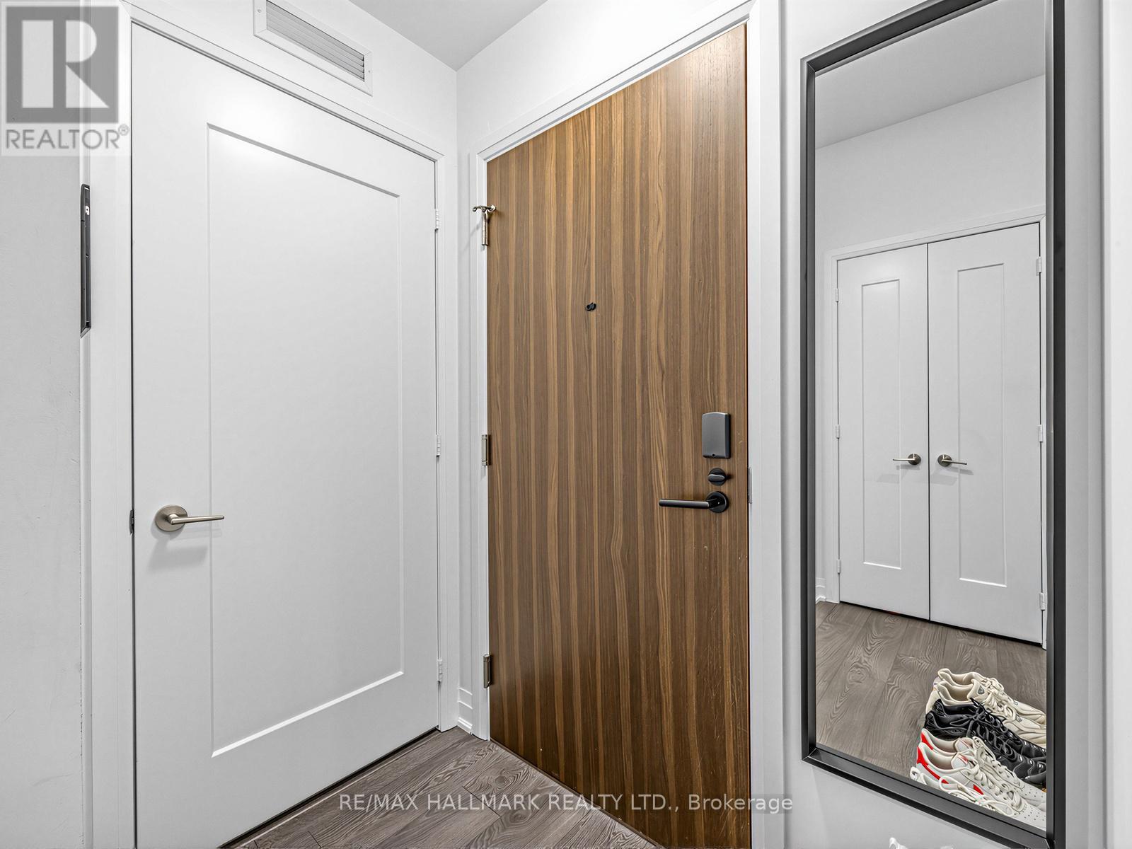 522 - 280 Howland Avenue, Toronto, Ontario  M5R 0C3 - Photo 9 - C12996152