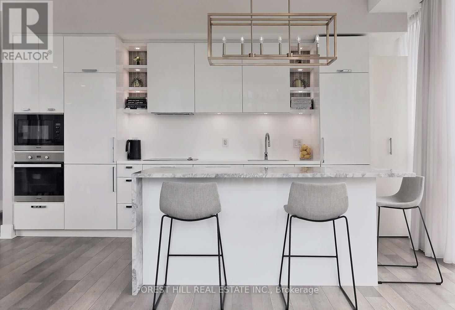 2407 - 32 Davenport Road, Toronto, Ontario  M5R 0B5 - Photo 15 - C12996164