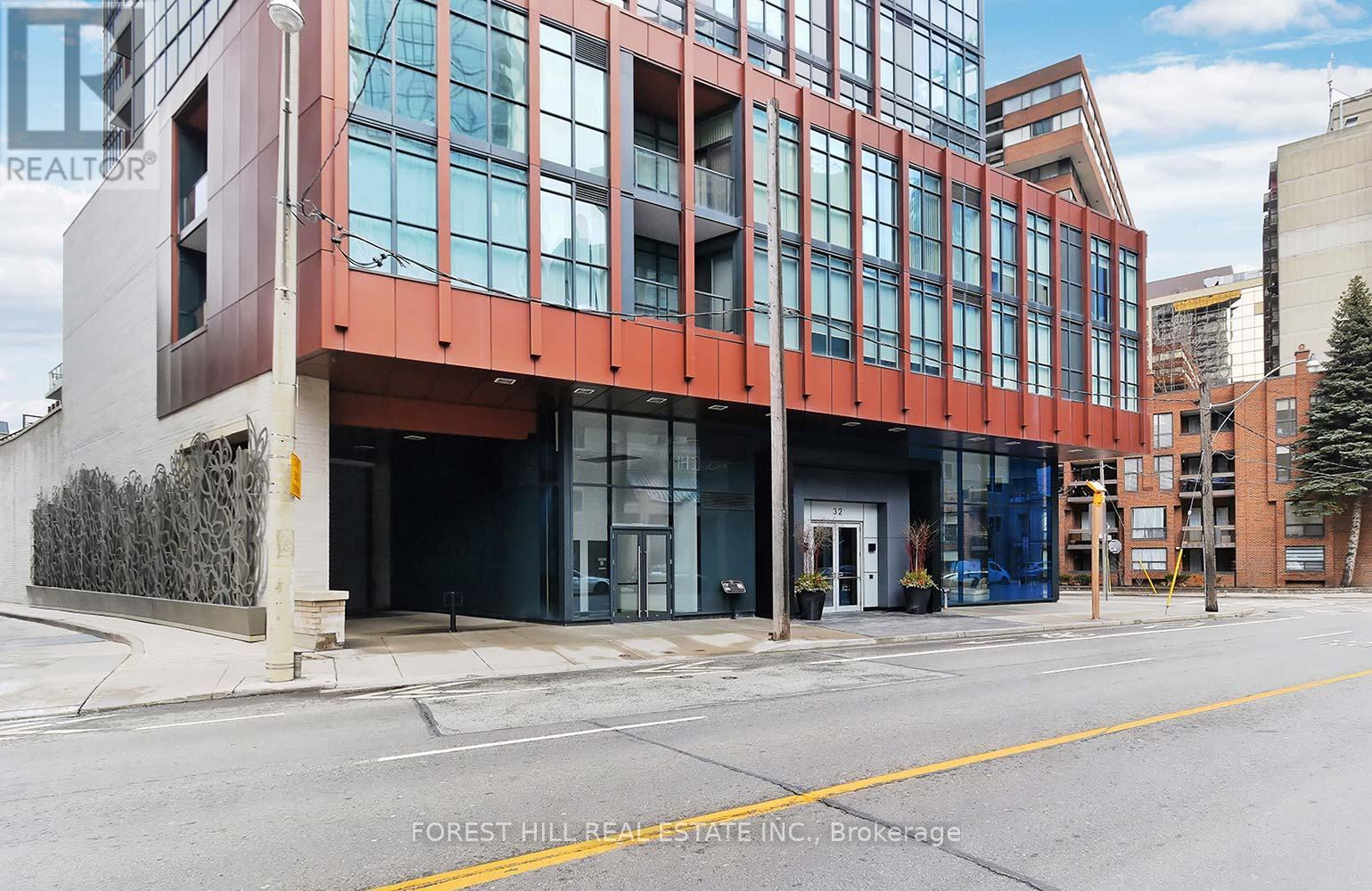 2407 - 32 Davenport Road, Toronto, Ontario  M5R 0B5 - Photo 2 - C12996164