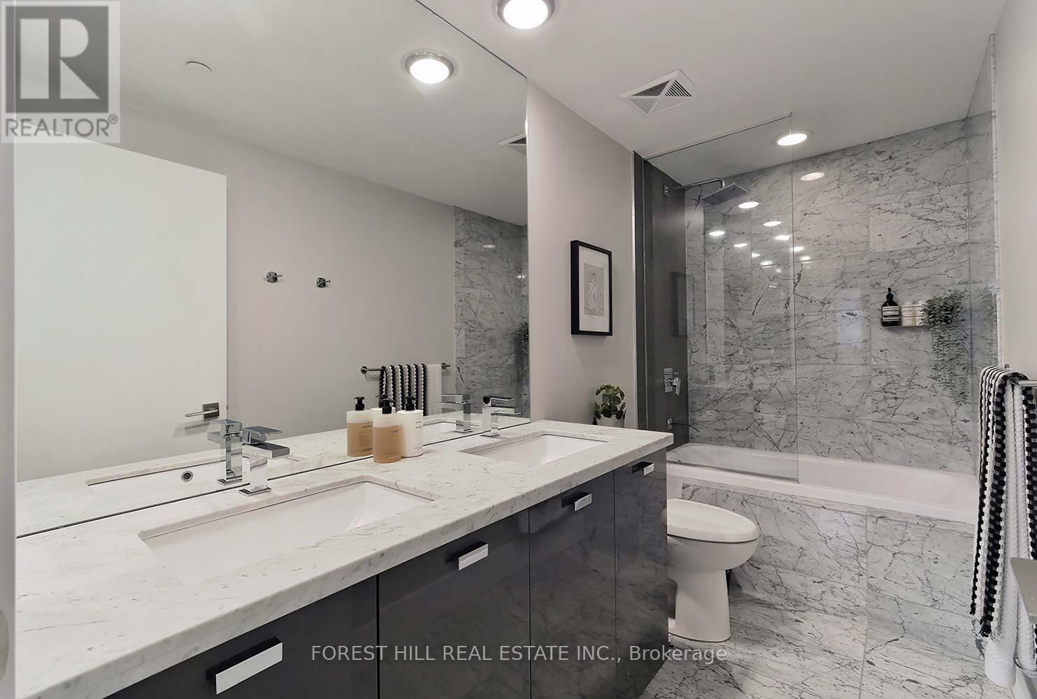 2407 - 32 Davenport Road, Toronto, Ontario  M5R 0B5 - Photo 28 - C12996164